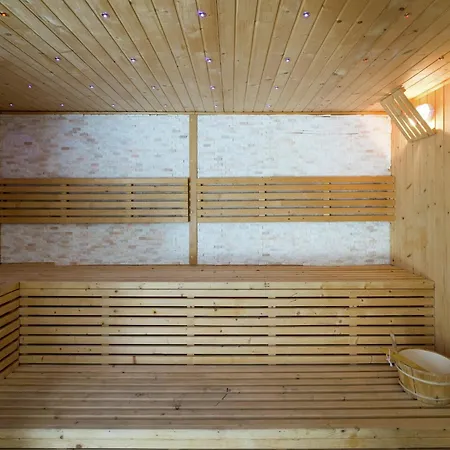 Nyaraló Rustic Sicilian Retreat With *