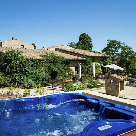 Rustic Sicilian Retreat With Nyaraló