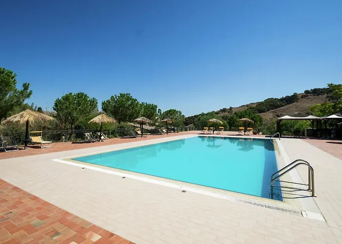 別荘 Rustic Sicilian Retreat With