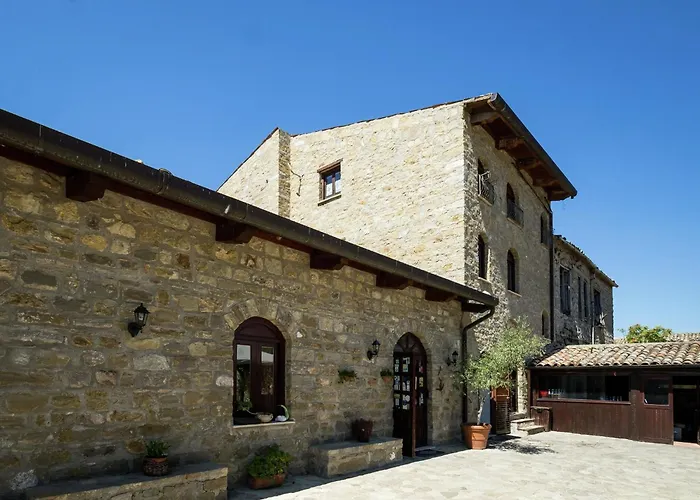 別荘 Rustic Sicilian Retreat With Resuttano